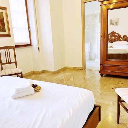 Casa Radiosa Varese Rooms Exterior photo