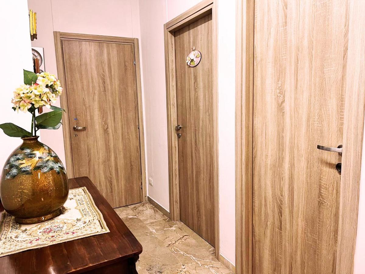 Casa Radiosa Varese Rooms Exterior photo