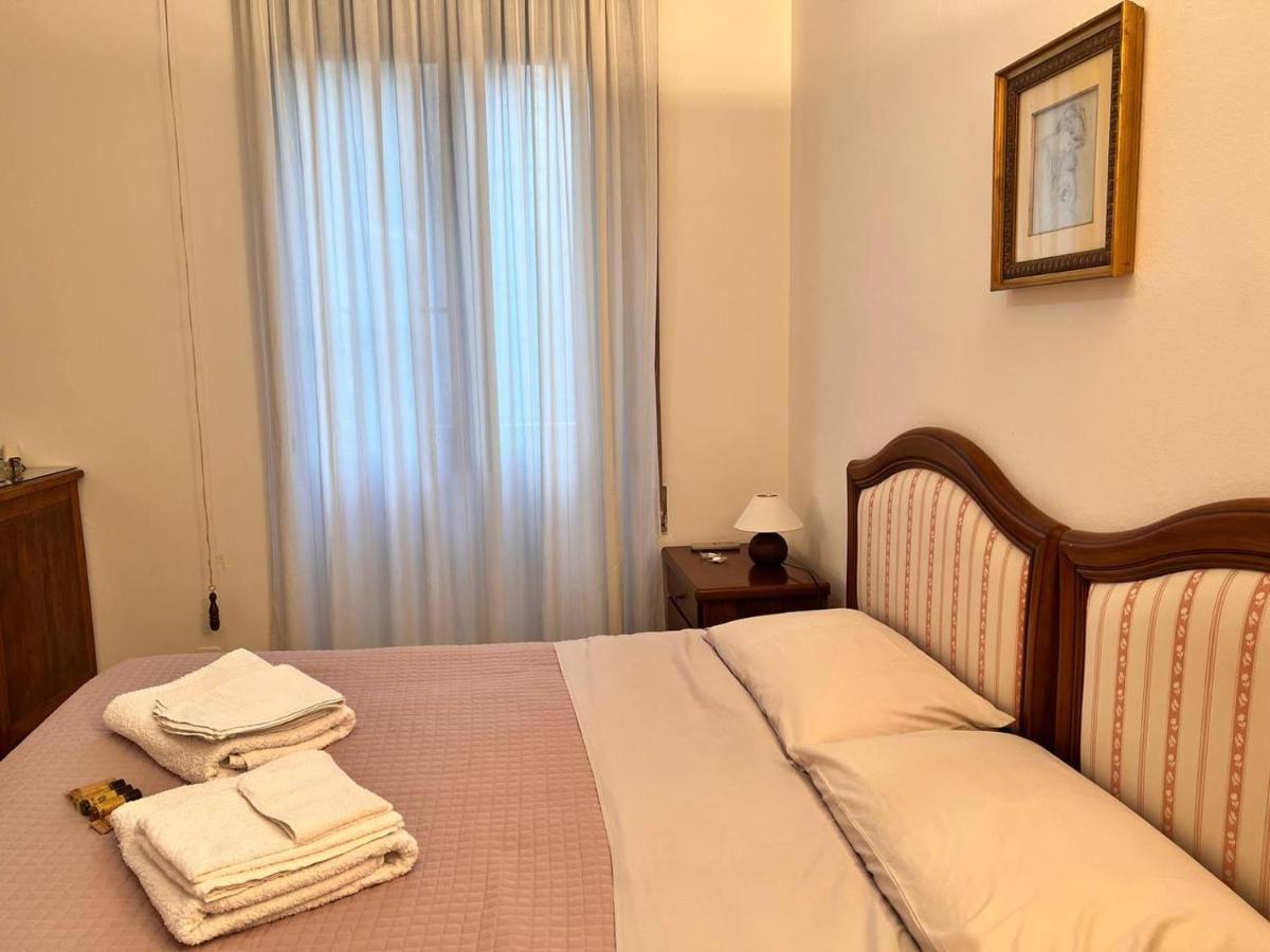 Casa Radiosa Varese Rooms Exterior photo