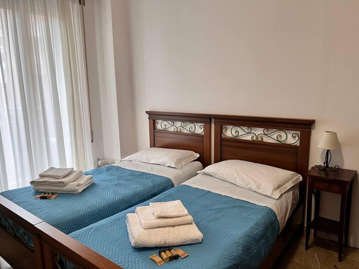 Casa Radiosa Varese Rooms Exterior photo