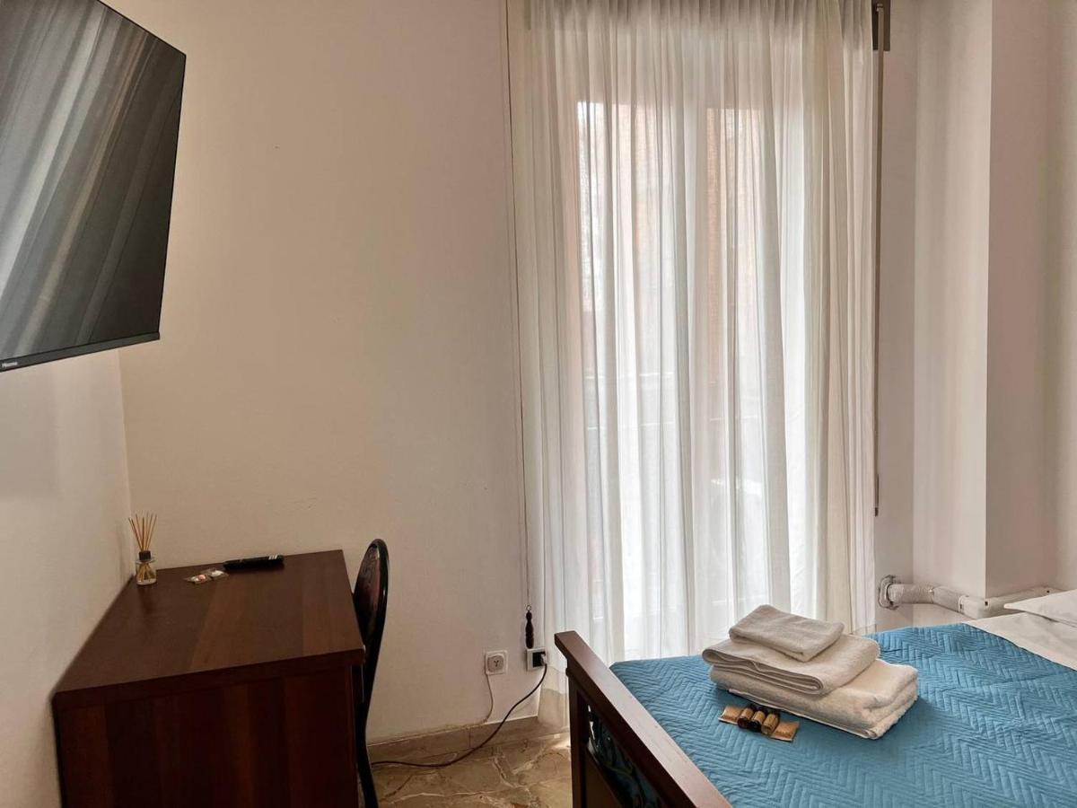 Casa Radiosa Varese Rooms Exterior photo